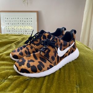 nike id custom roshe shoes - leopard print 6 NWT